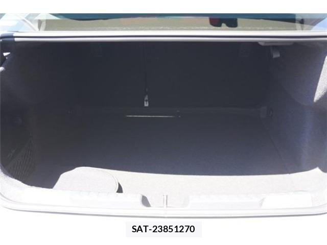 Audi A3 SEDAN 2023-04 6902176-6