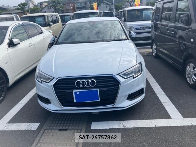 Audi A3 SEDAN 2019-10 7214973-2