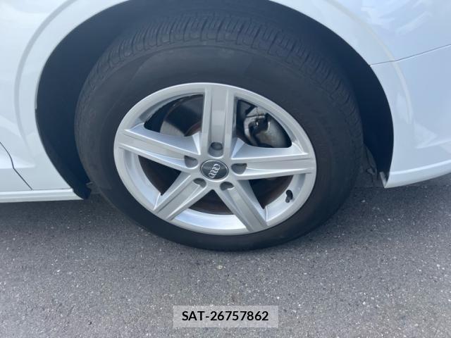 Audi A3 SEDAN 2019-10 7214973-6