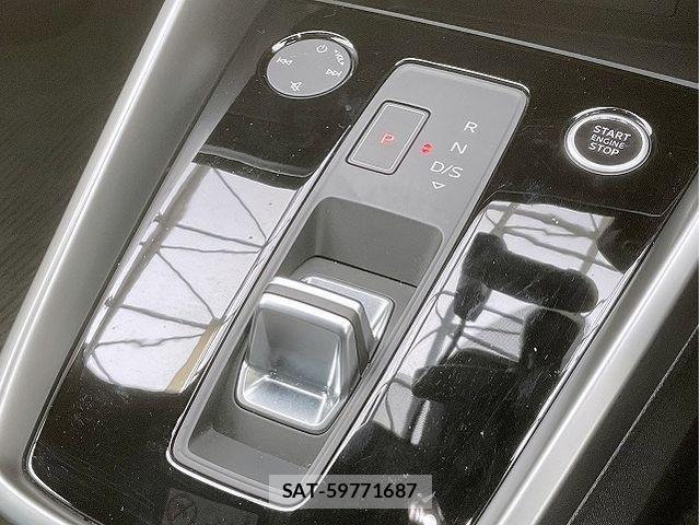 Audi A3 SEDAN 2023-02 7214972-11