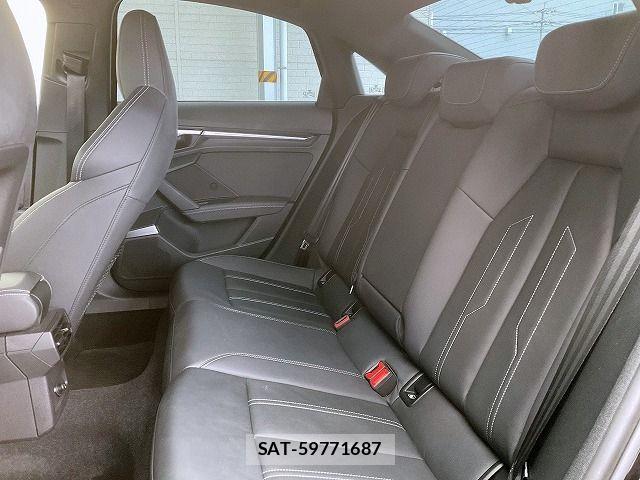 Audi A3 SEDAN 2023-02 7214972-12