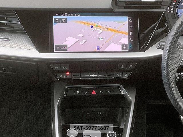 Audi A3 SEDAN 2023-02 7214972-3