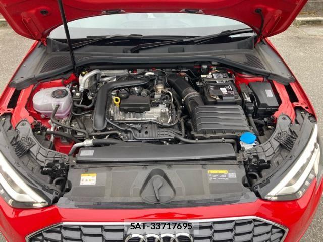 Audi A3 SEDAN 2023-02 7214971-14