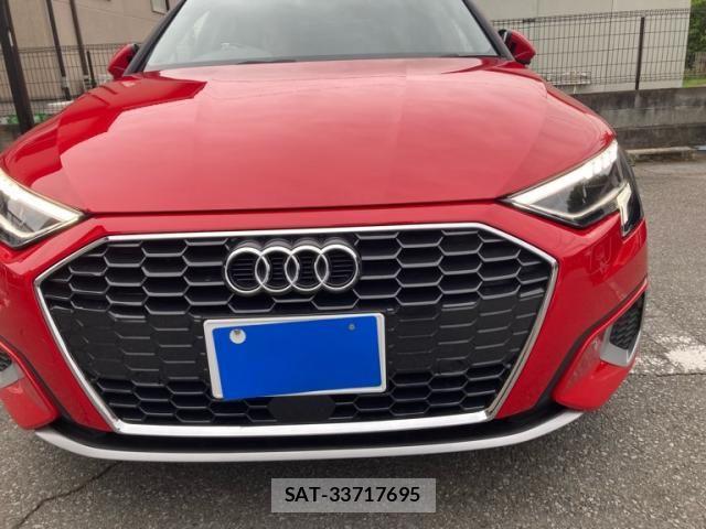 Audi A3 SEDAN 2023-02 7214971-1
