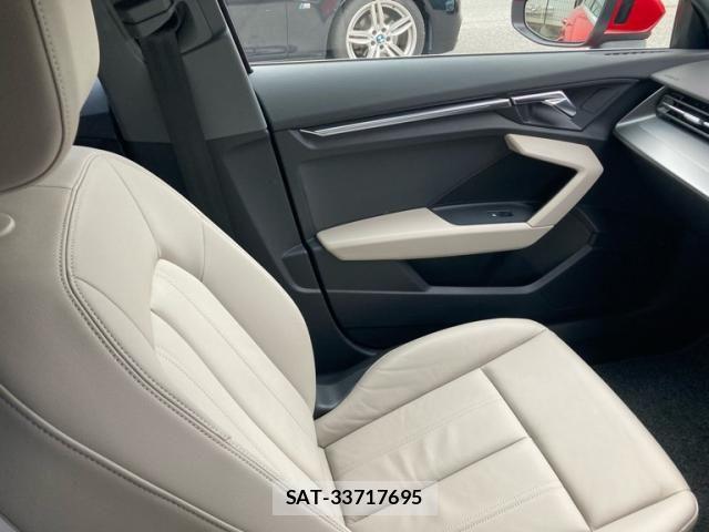 Audi A3 SEDAN 2023-02 7214971-22