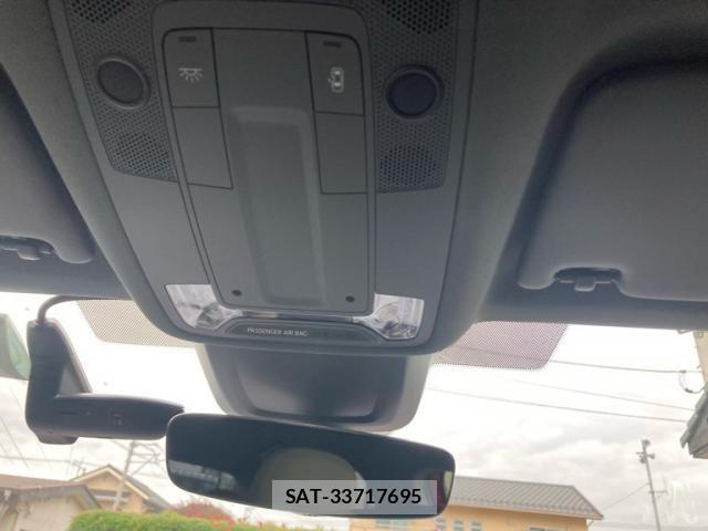 Audi A3 SEDAN 2023-02 7214971-24