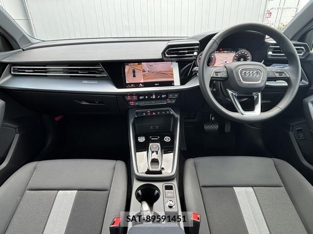 Audi A3 SEDAN 2025-10 7271541-10
