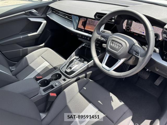Audi A3 SEDAN 2025-10 7271541-1