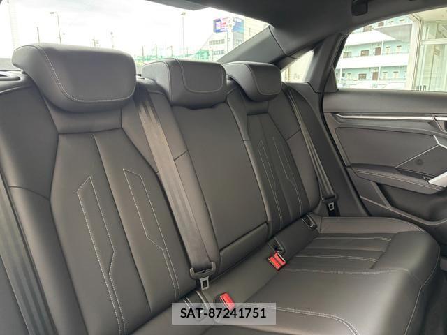 Audi A3 SEDAN 2025-11 7325716-4