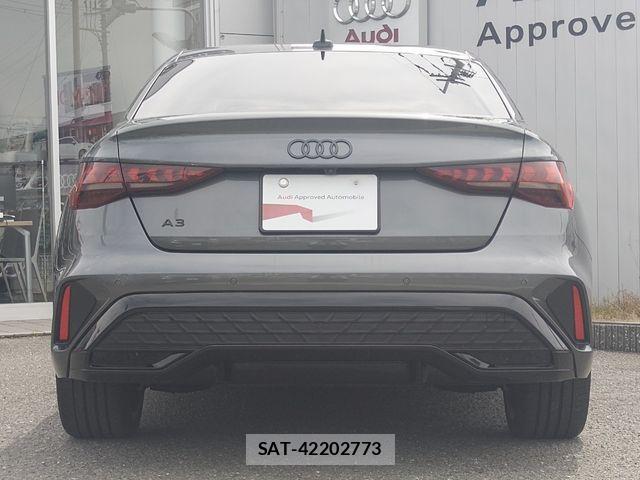 Audi A3 SEDAN 2025-10 7325717-14