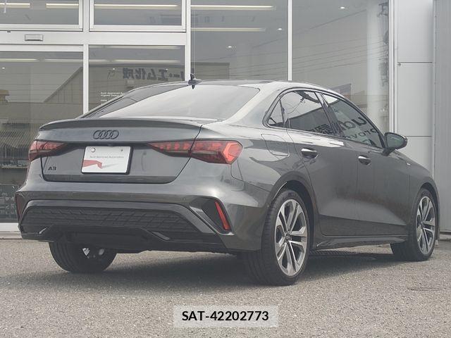 Audi A3 SEDAN 2025-10 7325717-2