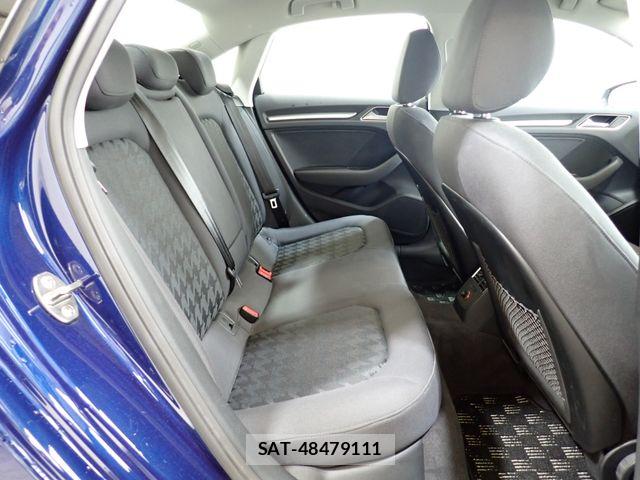 Audi A3 SEDAN 2015-03 7356846-20