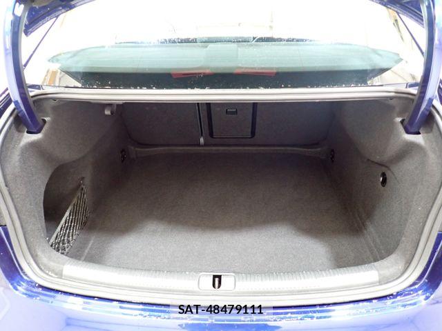 Audi A3 SEDAN 2015-03 7356846-21