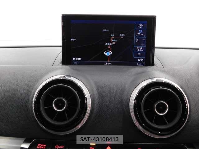 Audi A3 SEDAN 2015-05 7356850-9