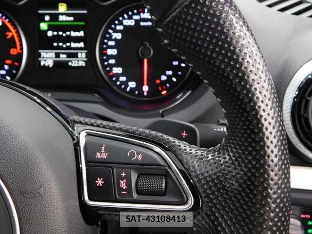 Audi A3 SEDAN 2015-05 7356850-16