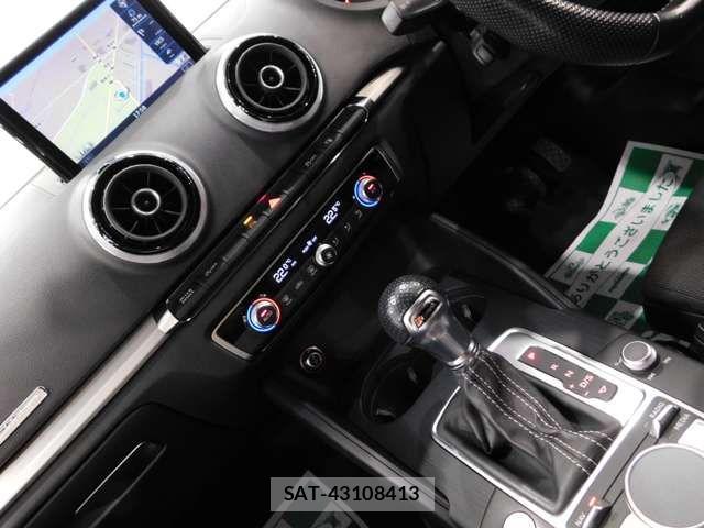 Audi A3 SEDAN 2015-05 7356850-3