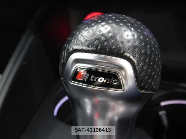 Audi A3 SEDAN 2015-05 7356850-5
