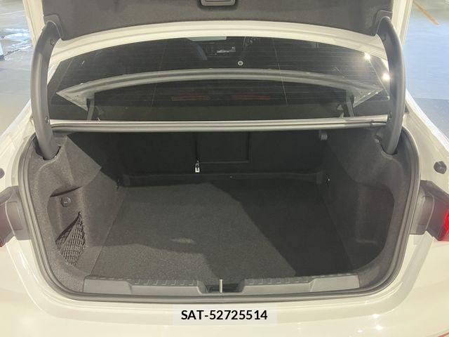 Audi A3 SEDAN 2022-06 7391385-11