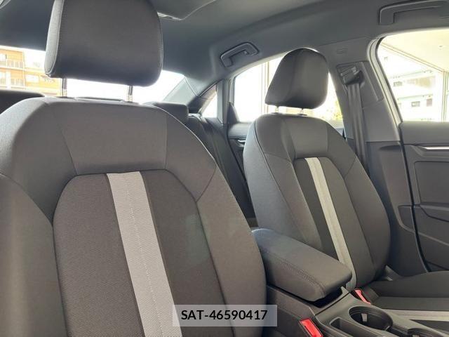 Audi A3 SEDAN 2025-12 7452962-3