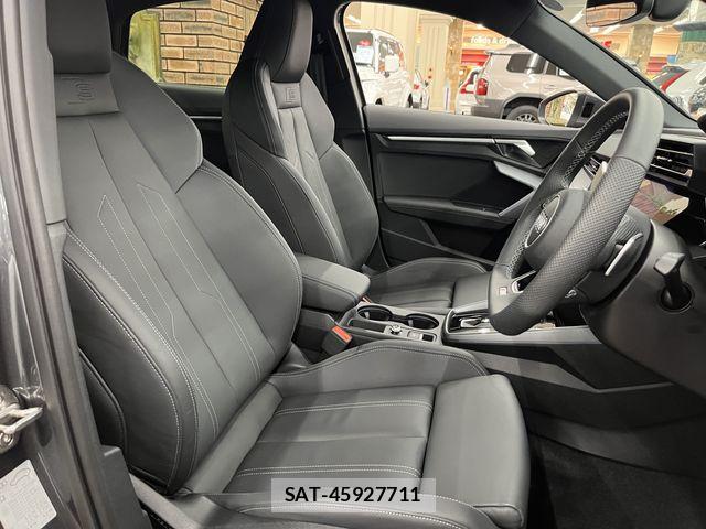 Audi A3 SEDAN 2025-03 7452960-3