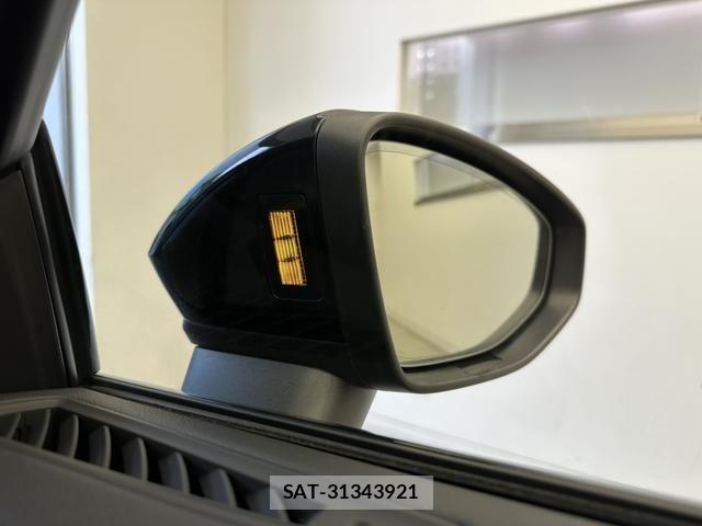 Audi A3 SEDAN 2025-11 7452963-9