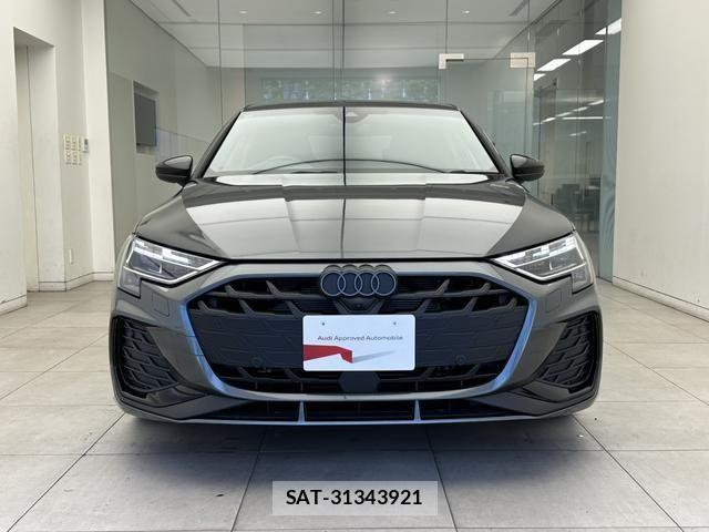 Audi A3 SEDAN 2025-11 7452963-11