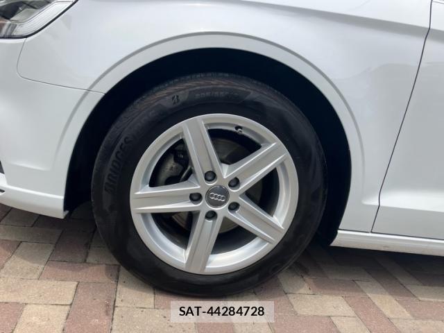 Audi A3 SEDAN 2018-03 7452964-10