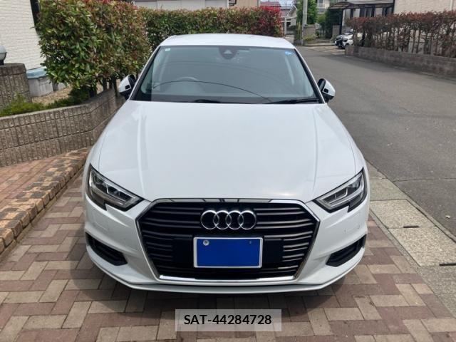 Audi A3 SEDAN 2018-03 7452964-1