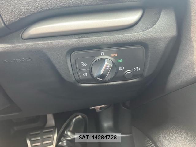 Audi A3 SEDAN 2018-03 7452964-26