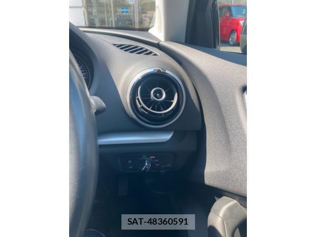 Audi A3 SEDAN 2015-09 7452967-14