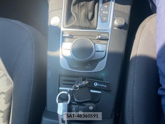 Audi A3 SEDAN 2015-09 7452967-16