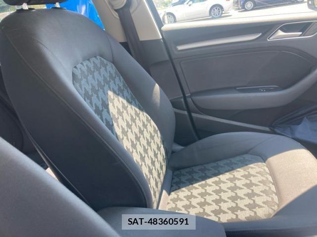 Audi A3 SEDAN 2015-09 7452967-21