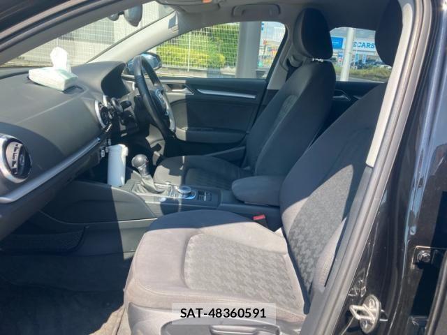 Audi A3 SEDAN 2015-09 7452967-8