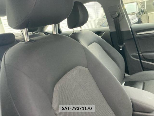 Audi A3 SEDAN 2020-04 7452965-16