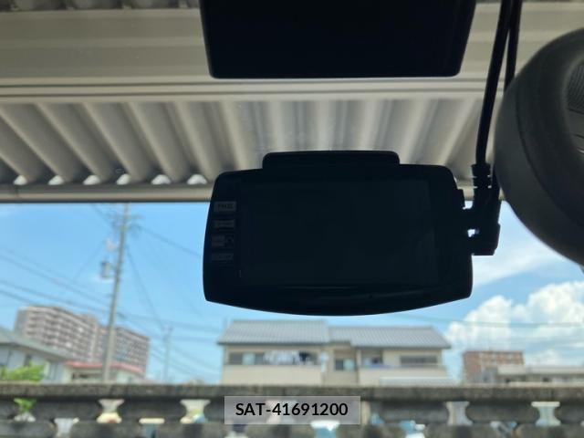 Audi A3 SEDAN 2014-06 7499574-20