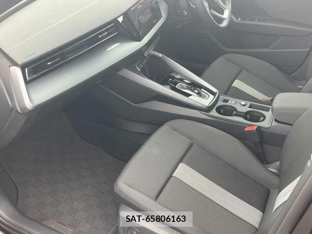 Audi A3 SEDAN 2025-10 7499573-14