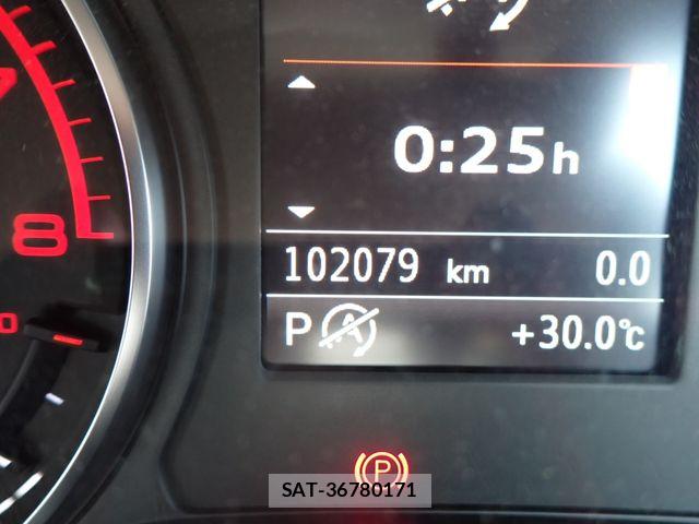 Audi A3 SEDAN 2016-03 7499571-10