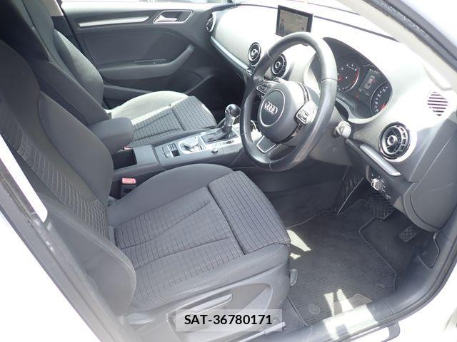 Audi A3 SEDAN 2016-03 7499571-1
