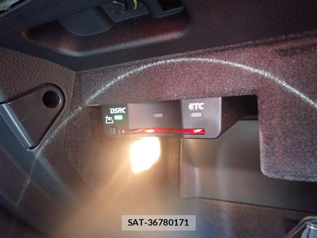 Audi A3 SEDAN 2016-03 7499571-25