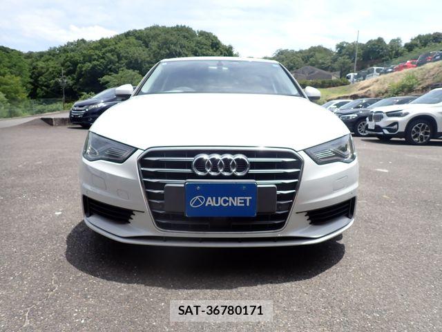 Audi A3 SEDAN 2016-03 7499571-4