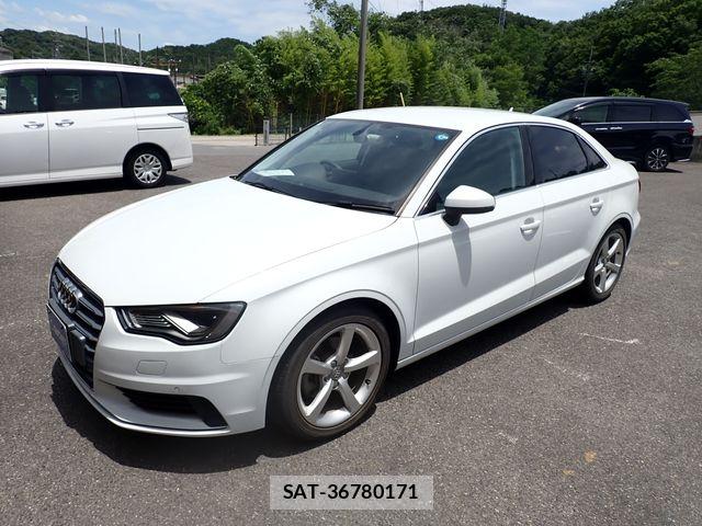 Audi A3 SEDAN 2016-03 7499571-5
