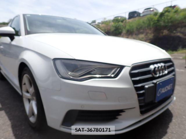 Audi A3 SEDAN 2016-03 7499571-8