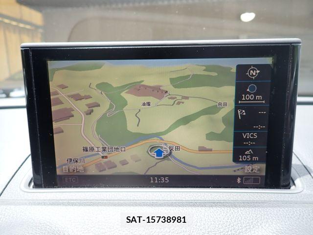 Audi A3 SEDAN 2014-03 7499570-11