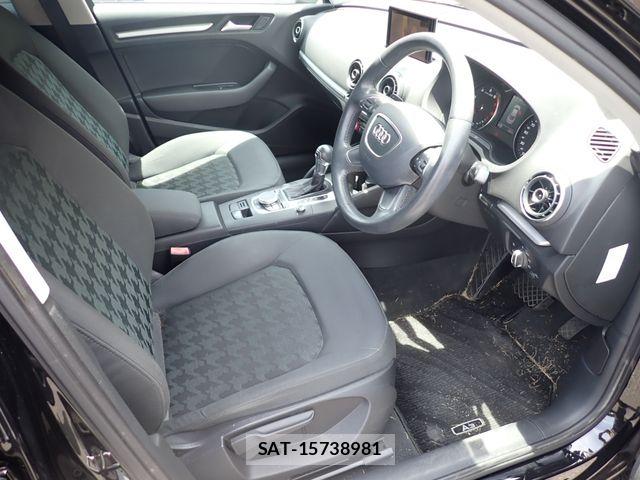 Audi A3 SEDAN 2014-03 7499570-1