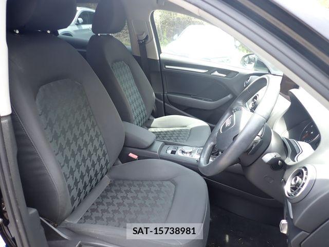 Audi A3 SEDAN 2014-03 7499570-19