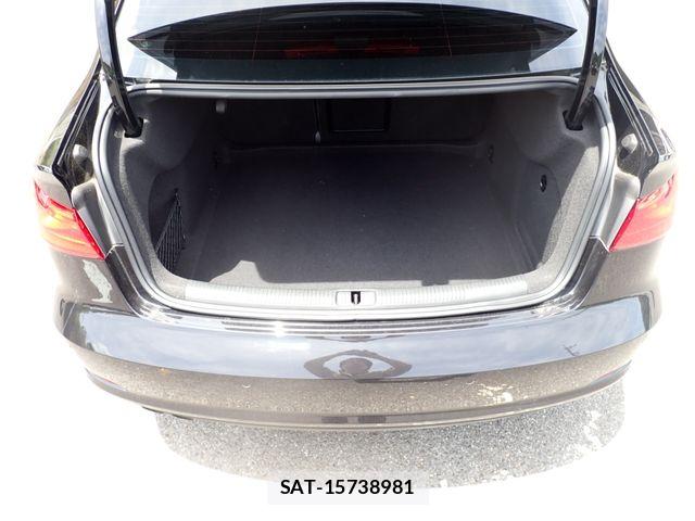 Audi A3 SEDAN 2014-03 7499570-23