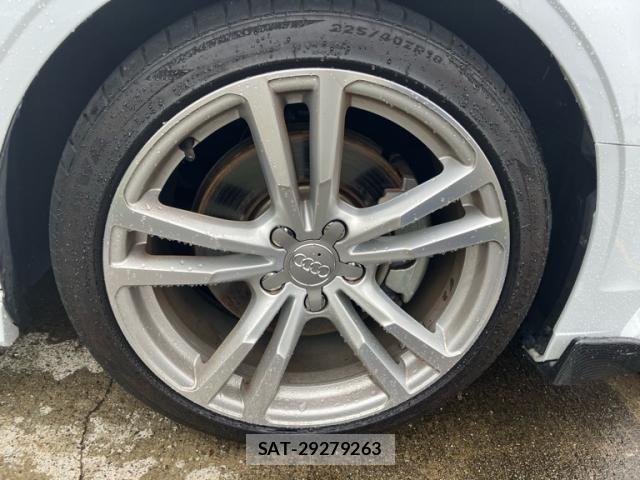 Audi A3 SEDAN 2017-04 7615039-8