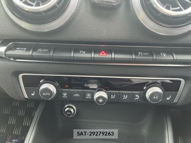Audi A3 SEDAN 2017-04 7615039-24