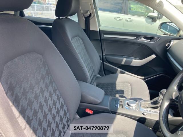 Audi A3 SEDAN 2015-07 7615040-13