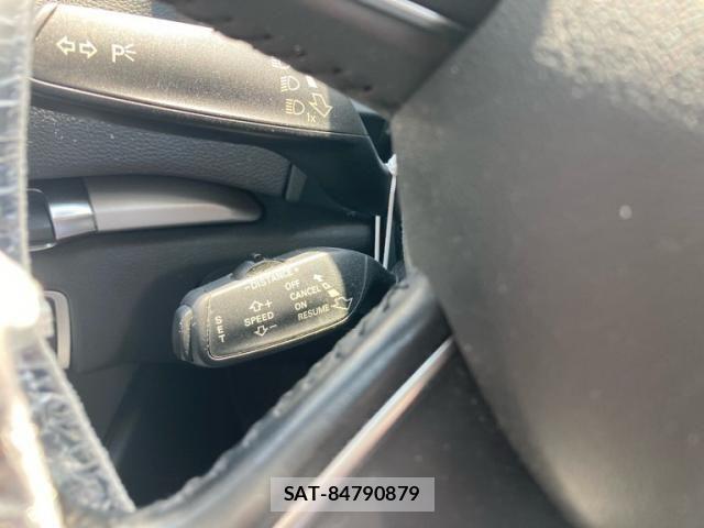 Audi A3 SEDAN 2015-07 7615040-17